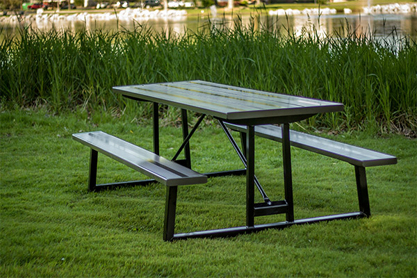 Aluminum Picnic Tables